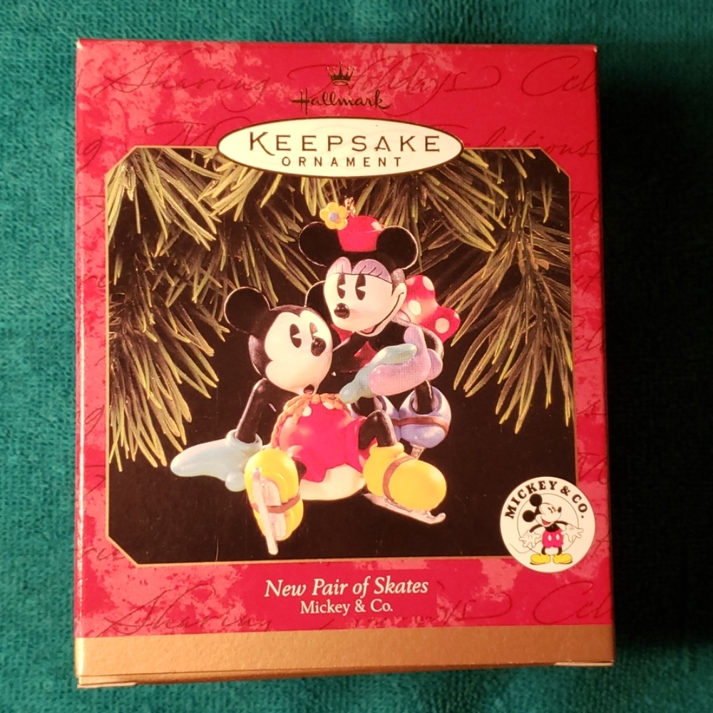 Hallmark Ornament New Pair of Skates